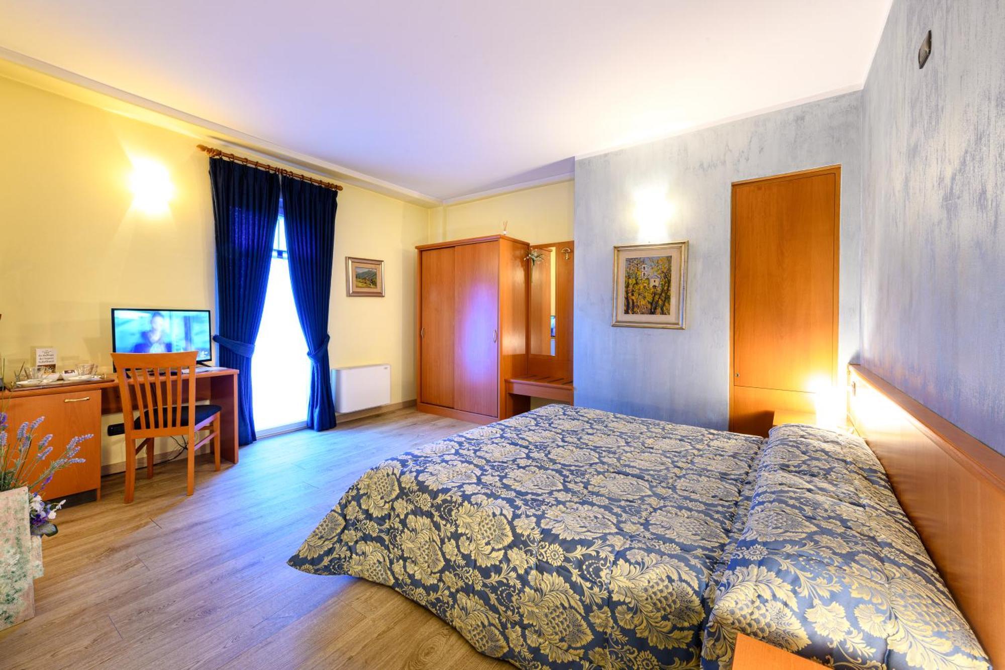 Hotel Garni Le Corti Grosotto Eksteriør billede