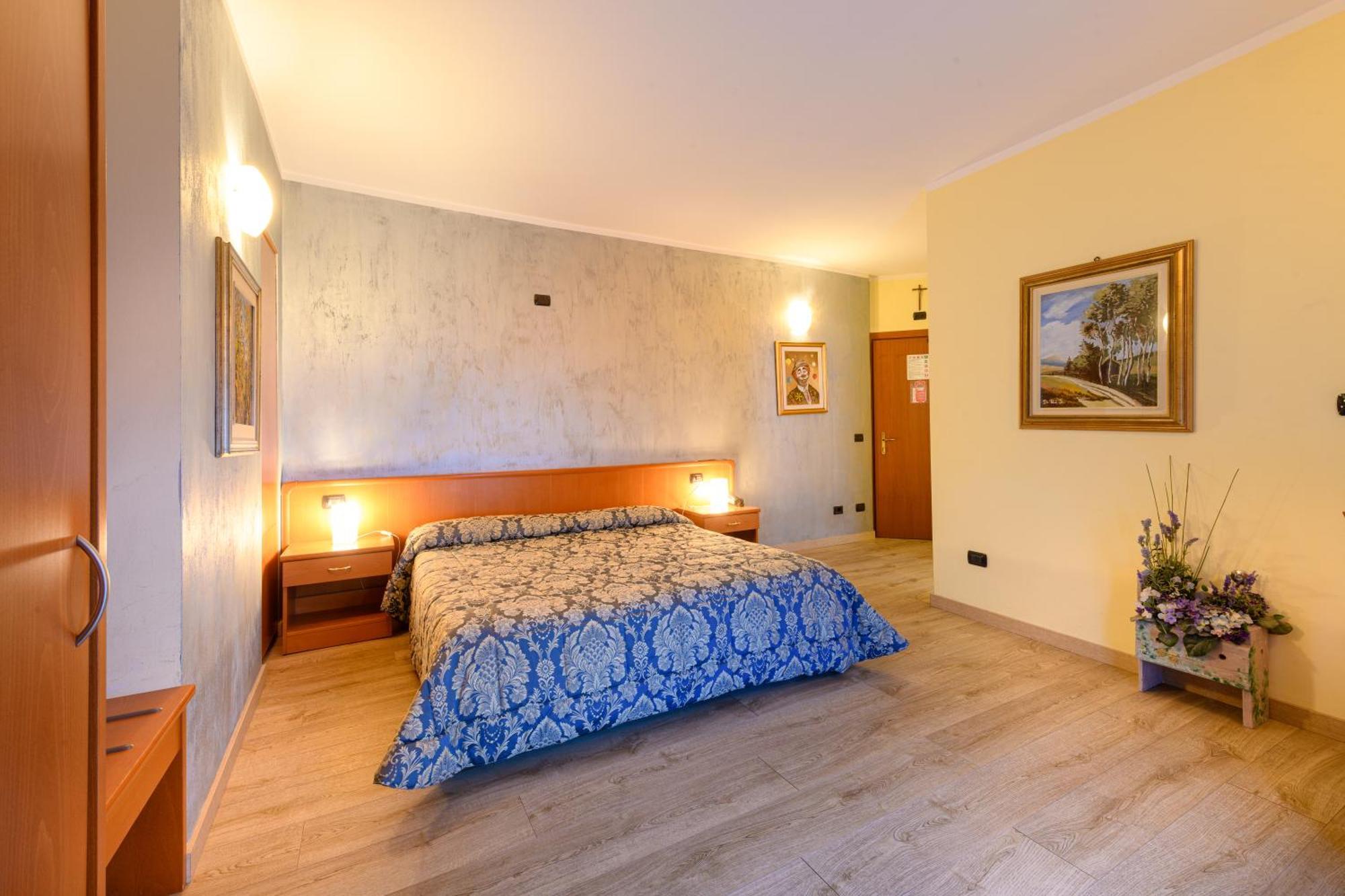 Hotel Garni Le Corti Grosotto Eksteriør billede
