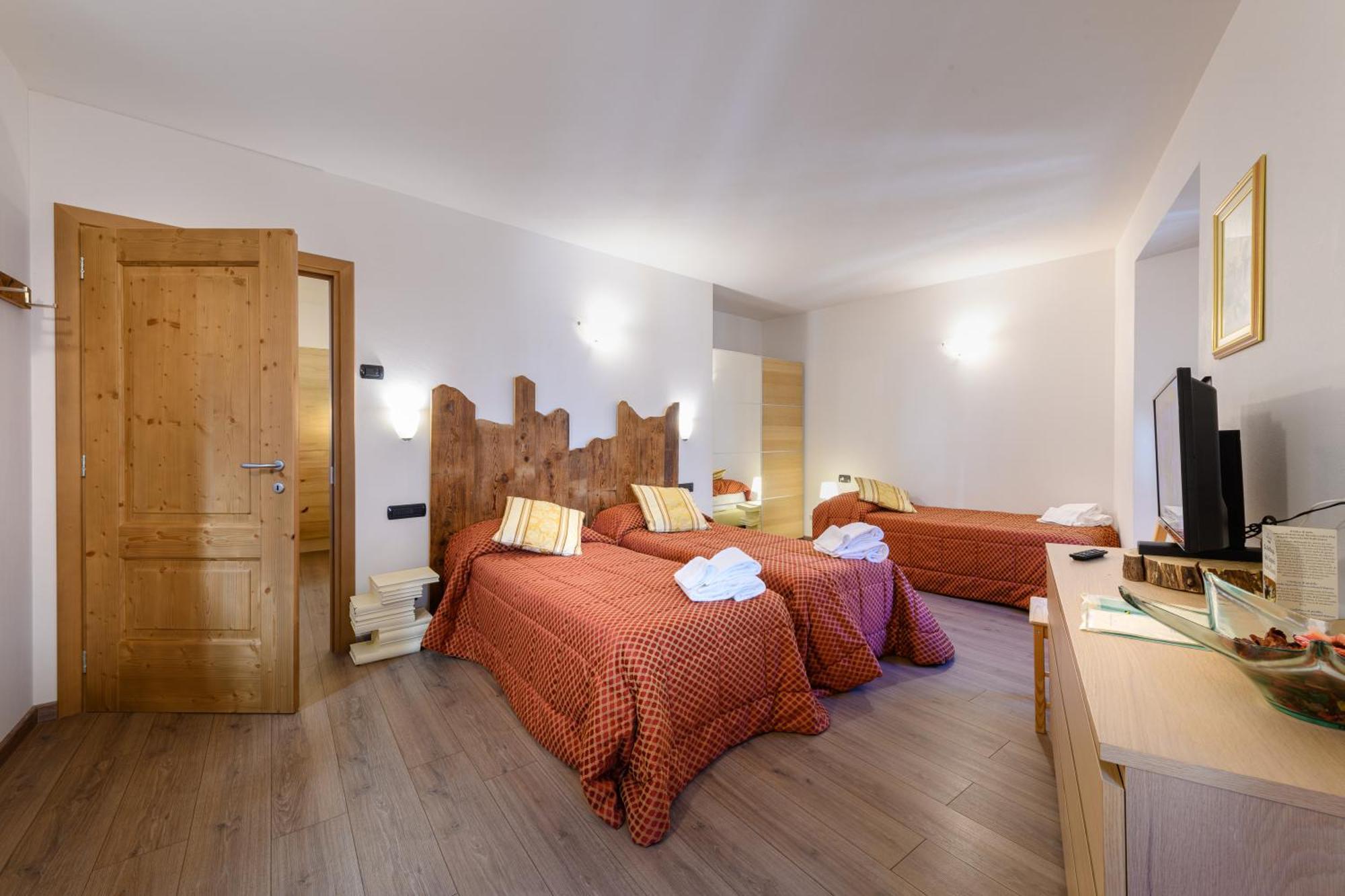 Hotel Garni Le Corti Grosotto Eksteriør billede